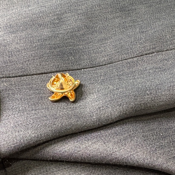 Gold and Turquoise Starfish Brooch - Picture 2 of 2